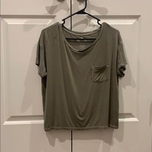 Army green American Eagle t-shirt with pocket